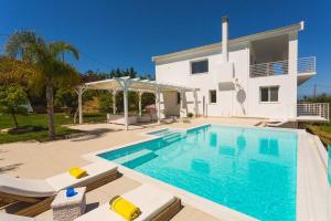 Fotografia z galérie ubytovania Koroni - Villa Merkouri - Entire Villa with Panoramic view v destinácii Koroni