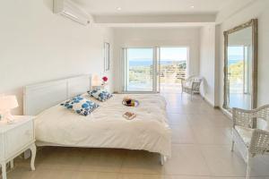 Fotografia z galérie ubytovania Koroni - Villa Merkouri - Entire Villa with Panoramic view v destinácii Koroni