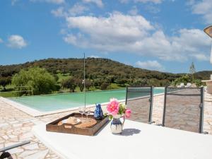 The swimming pool at or near Idyllic Farmhouse in Montemor o Novo with Swimming Pool