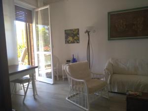 Foto da galeria de Appartamento Mamma Sandra, incantevole tre posti più uno em Florença