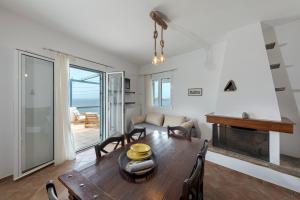 Posedenie v ubytovaní Lotos House - Unique Seaview Apartment