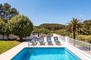 Πισίνα στο ή κοντά στο Villas Galdana Palms