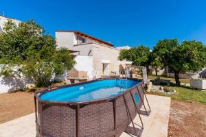 The swimming pool at or close to Villa Pussacra by BarbarHouse