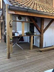 Un balcón o terraza de appartement Vintage a l ancienne forge