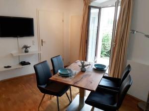 Μια τηλεόραση ή/και κέντρο ψυχαγωγίας στο Villa Medici Heringsdorf strandnahe Lage +1 φωτογραφίες