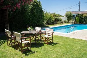 Sandals Pool Villa - Saronida Beach, Saronida – Ενημερωμένες τιμές για το  2023