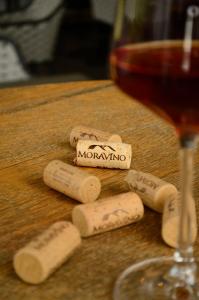 Nápoje v ubytovaní Veltlin Bed & Wine
