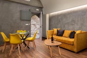 Posedenie v ubytovaní Zoe Suites