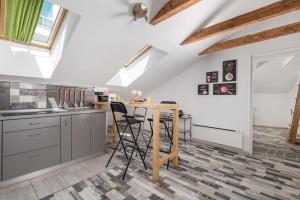Kuchyňa alebo kuchynka v ubytovaní Apartment Palach