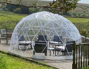 Billede fra billedgalleriet på Barn Cottage - Farm Park Stay with Hot Tub i Swansea + 27 billeder