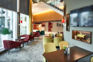 Posezení v ubytování Dorint Kongresshotel Mannheim
