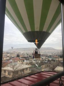 Nespecifikovaný výhled na hory nebo výhled na hory při pohledu z hotelu