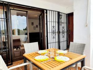 A seating area at CASA DE LA PLAYA: La Cala de Mijas