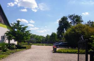 Vonkajšia záhrada v ubytovaní Tisza Lodge B&B - Panzió