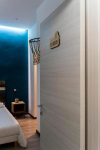 Posteľ alebo postele v izbe v ubytovaní Adrian's B&B