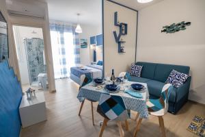 A seating area at MARE e Terra Holiday fronte mare