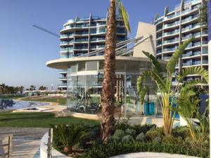 Bazén v ubytovaní Apartamento Sea Senses, Punta Prima alebo v jeho blízkosti