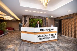 Lobi atau kawasan kaunter penerimaan di Marina Green Suite & Residence