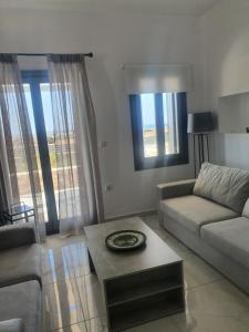 A seating area at Blue diamonds villas Paros