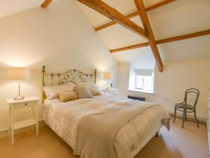 Postel nebo postele na pokoji v ubytování 3 Newhall Green