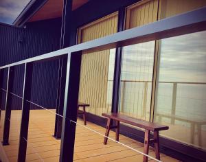 Balkón nebo terasa v ubytování AWAJI OCEAN BASE west coast