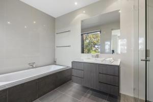 Un baño de Vue De Mer