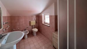 Koupelna v ubytování Casa del Minatore 1 - Gonnesa + 20 fotografií