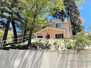 Gallery image of Palisades 2 - V017 in Lake Arrowhead