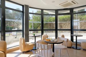 Posezení v ubytování B&B HOTEL Le Touquet