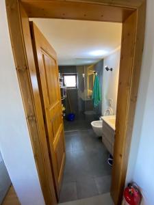 Ảnh trong thư viện ảnh của Villa Shuaipaj ở Gjirokastër +76 ảnh