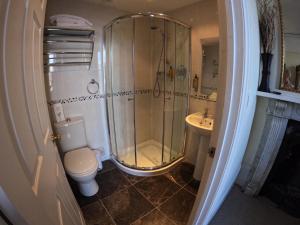 Ванная комната в The Grove Falmouth