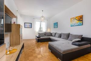 Posedenie v ubytovaní Apartman Dokić 3