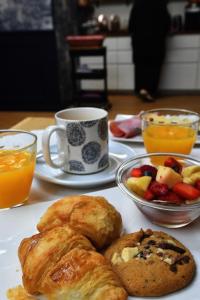Možnosti snídaně pro hosty v ubytování Hôtel Le Tiburon