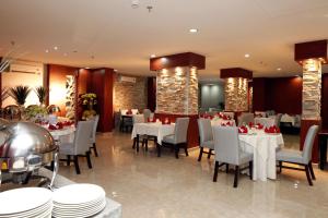 Restaurace v ubytování Almsakn Alola Hotel Company