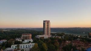 Foto da galeria de Lindíssimo apt no último andar no CENTRO de FOZ com vista INCRÍVEL em Foz do Iguaçu