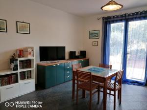 Photo de la galerie de l'établissement Sardamare Apartments Appartamenti La Ciaccia, à Valledoria