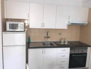 A kitchen or kitchenette at Viña Del Mar - Costa Adeje