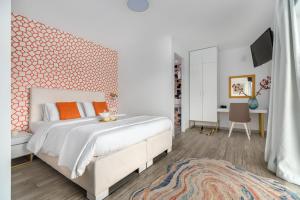 Ένα ή περισσότερα κρεβάτια σε δωμάτιο στο Maison 66, Riviera Hotels +37 φωτογραφίες