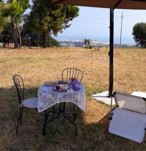 Foto dalla galleria di La Collina sul Mare a Marina Palmense