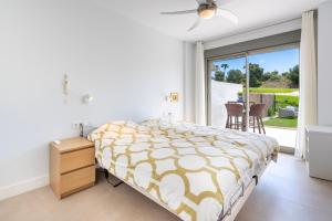 Gallery image of Baviera Golf Townhouse in Caleta De Velez