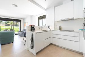 Gallery image of Baviera Golf Townhouse in Caleta De Velez