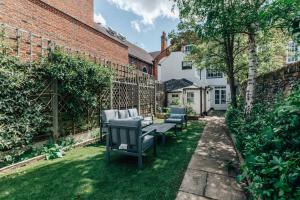 Aed väljaspool majutusasutust The Mulberry