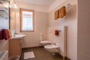 A bathroom at Hilber App Sass Rigais