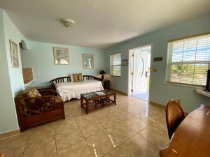 Posezení v ubytování Hideaways Exuma