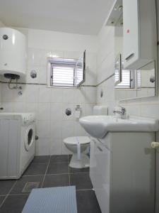 Ein Badezimmer in der Unterkunft Villa Nada