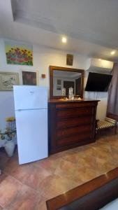 Appartamento in zona residenziale tesisinde mutfak veya mini mutfak