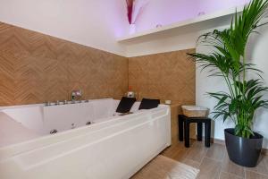 Fotografie z fotogalerie ubytování Zephir Apartments v destinaci Brindisi + 33 fotografií