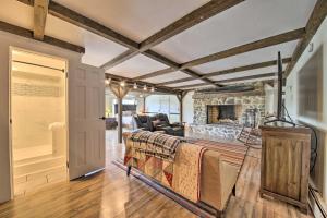 Gallery image of Cozy Colonial Home with Bay Access and Water View in Bucksport