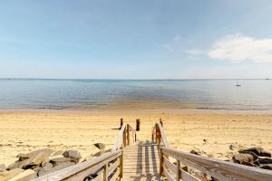 Gallery image of Blue Cottage & Beach Condo in Provincetown