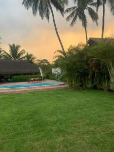 Hồ bơi trong/gần Amélia Pousada de Charme